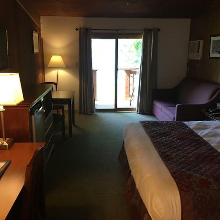 Grafton Tygart Lake Lodge المظهر الخارجي الصورة
