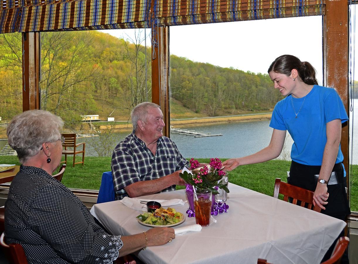 Grafton Tygart Lake Lodge المظهر الخارجي الصورة
