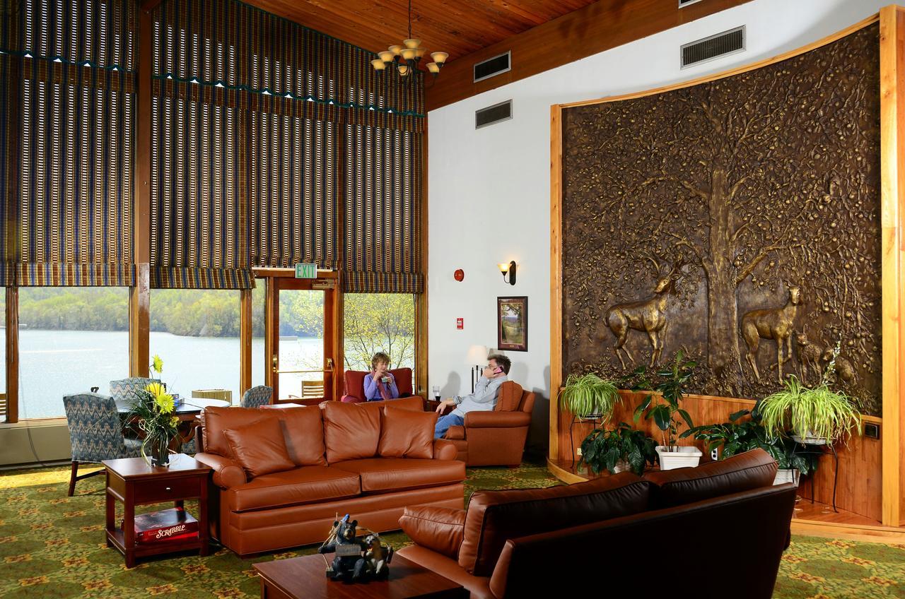 Grafton Tygart Lake Lodge المظهر الخارجي الصورة